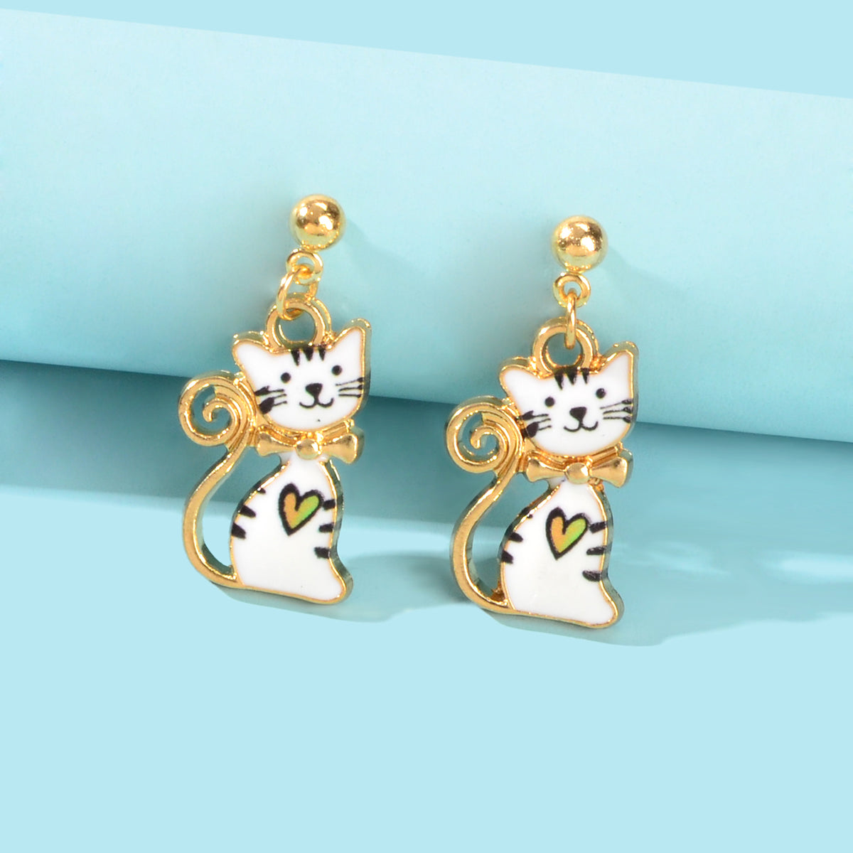 Pink Drop Dangling Cat Earrings