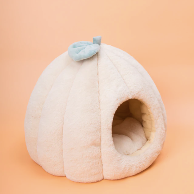 Velvet Pumpkin Cat Bed